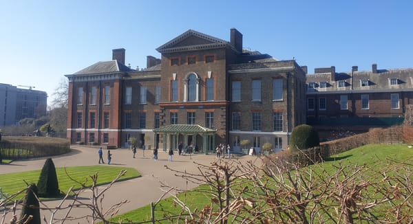 A londoni Kensington Palota és egykori lakói